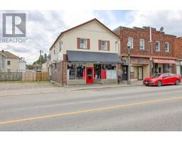 604 DUNDAS Street, woodstock, Ontario