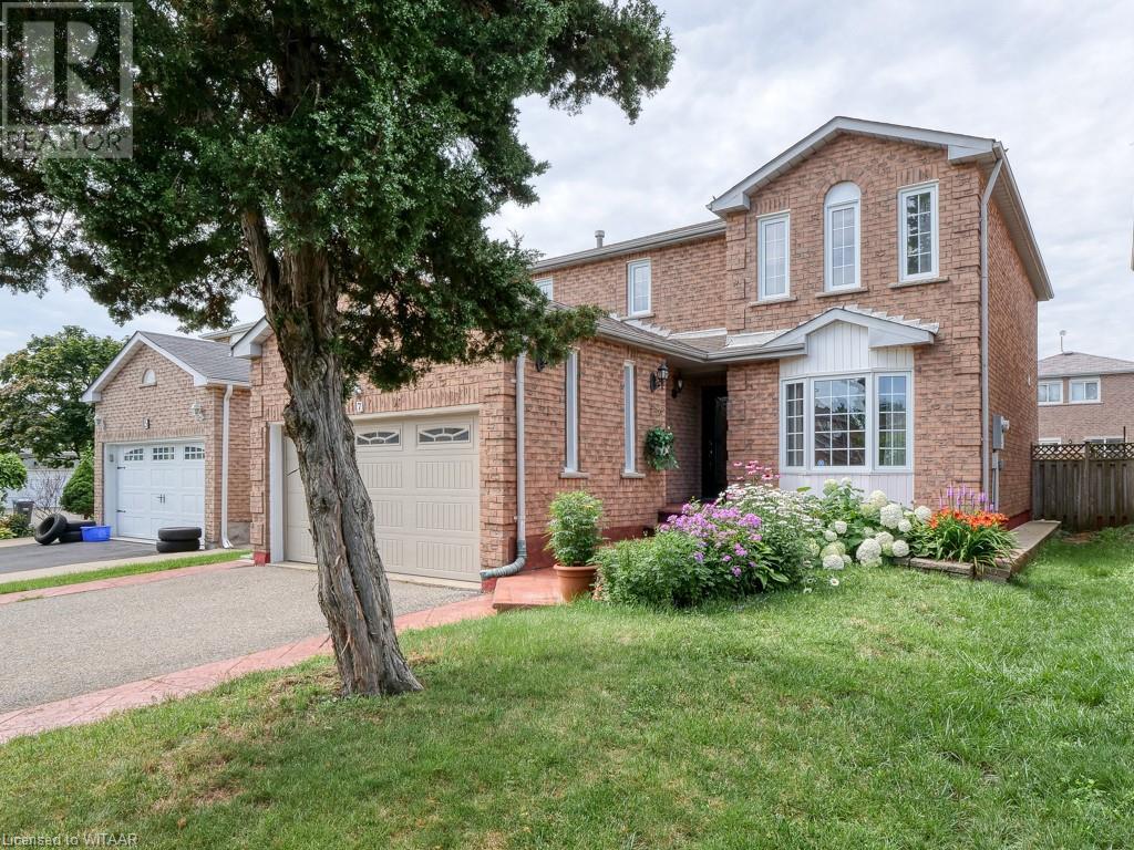 7 Duggan Drive, Brampton, Ontario  L6Y 4K8 - Photo 3 - 40623787