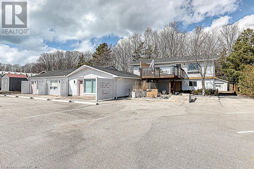 639 Main Street, Sauble Beach, Ontario  N0H 2G0 - Photo 1 - 40646928