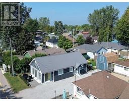 74 ERIE Boulevard, long point, Ontario