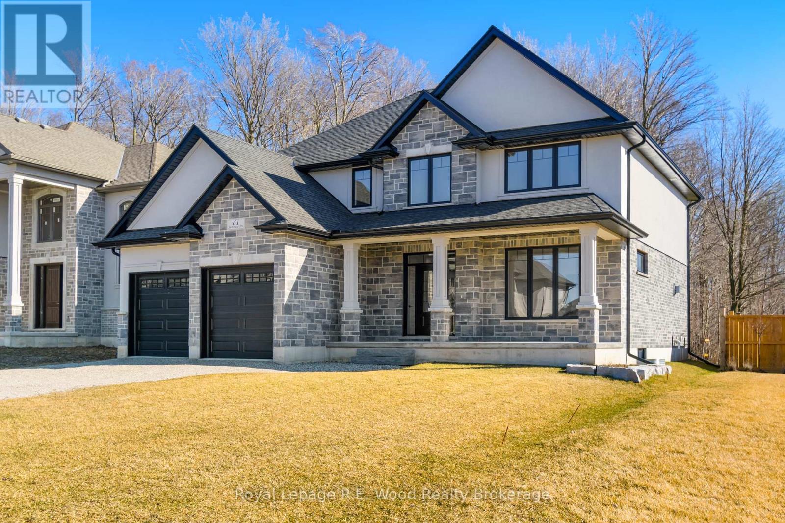 61 Sunview Drive, Norwich (Norwich Town), Ontario  N0J 1P0 - Photo 1 - X11927056