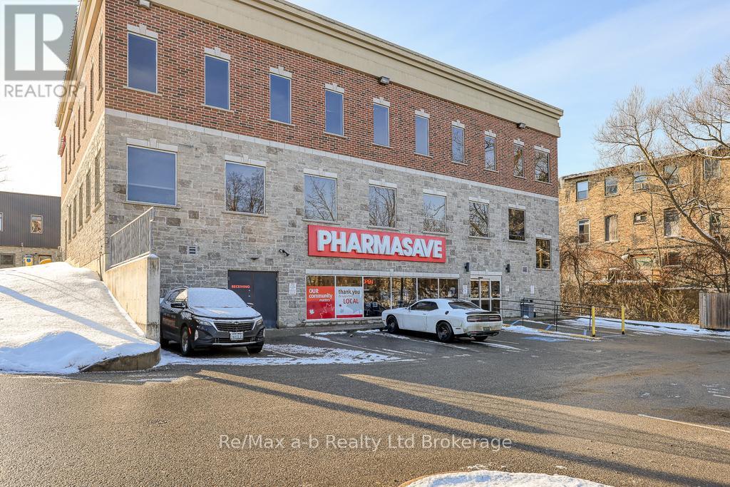 19 King Street E, Ingersoll (Ingersoll - South), Ontario  N5C 1G3 - Photo 1 - X11931071