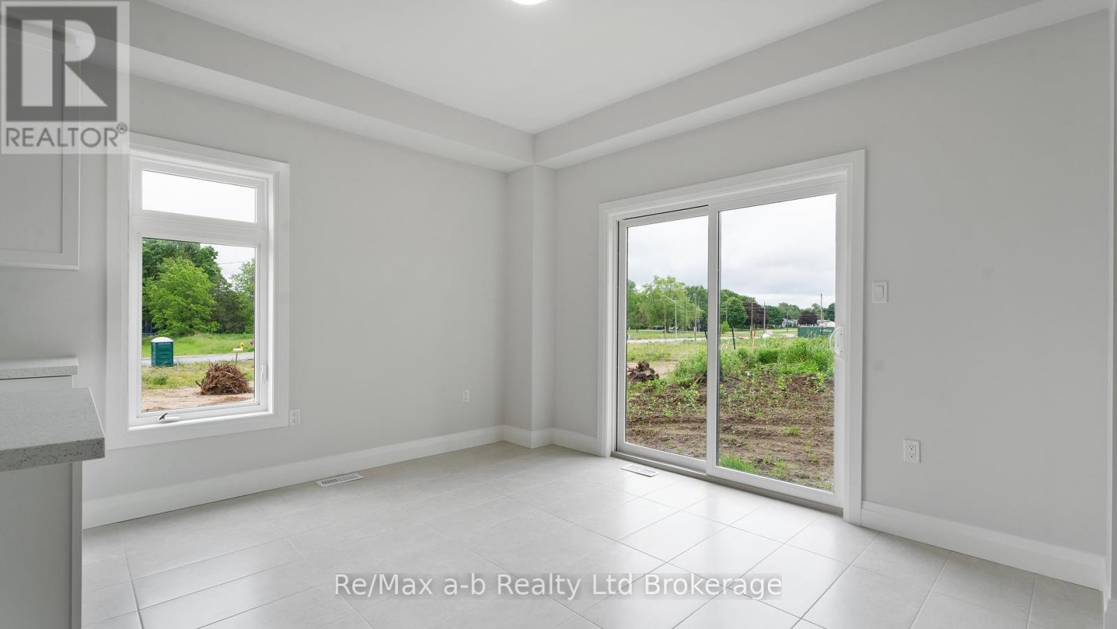 99 Cayley Street, Norwich (Norwich Town), Ontario  N0J 1P0 - Photo 6 - X11933943