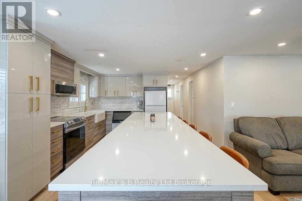 115 Erie Boulevard, Norfolk (Long Point), Ontario  N0E 1M0 - Photo 12 - X11980176