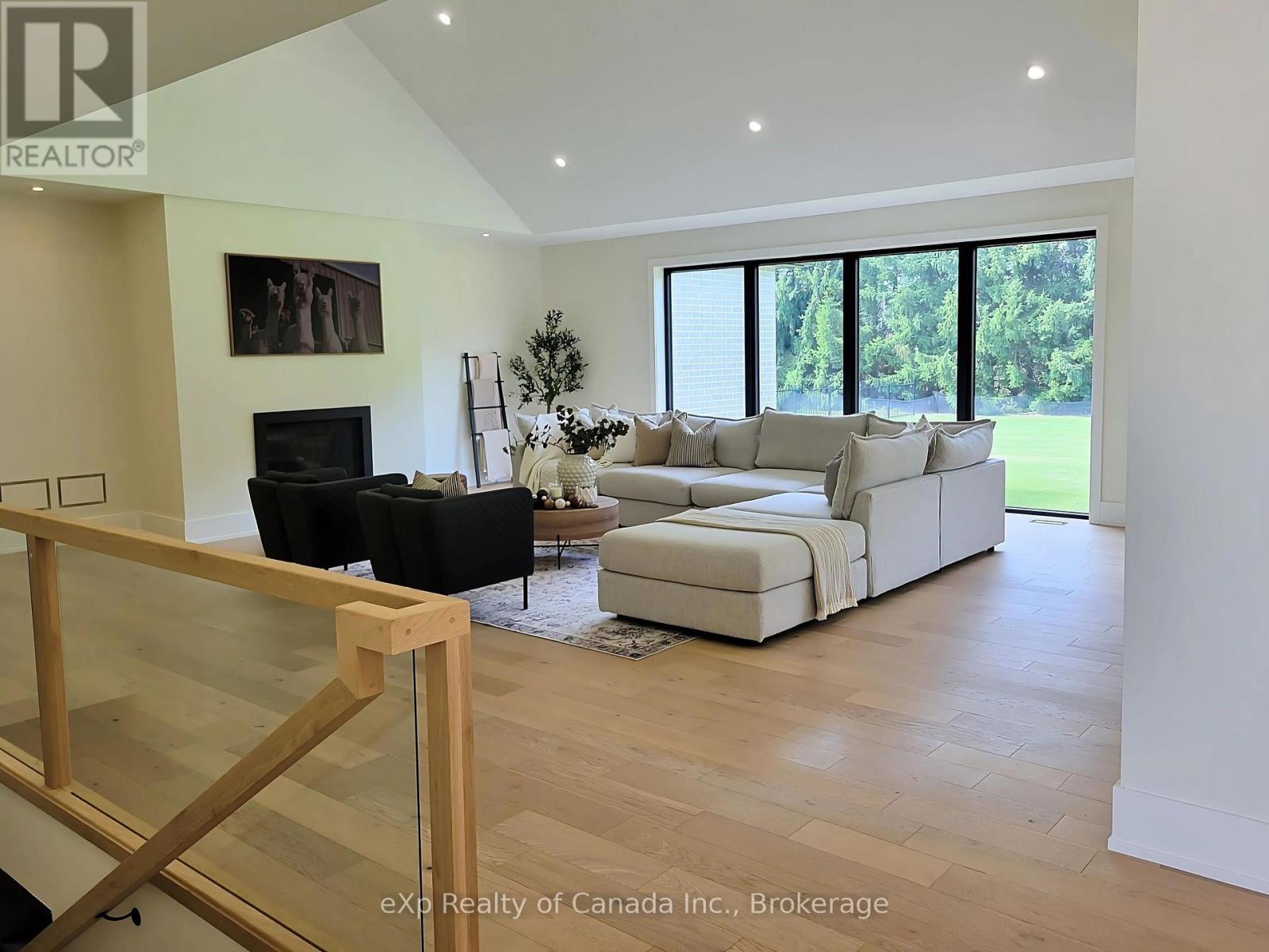 33 August Crescent, Norwich (Otterville), Ontario  N0J 1R0 - Photo 11 - X12024452