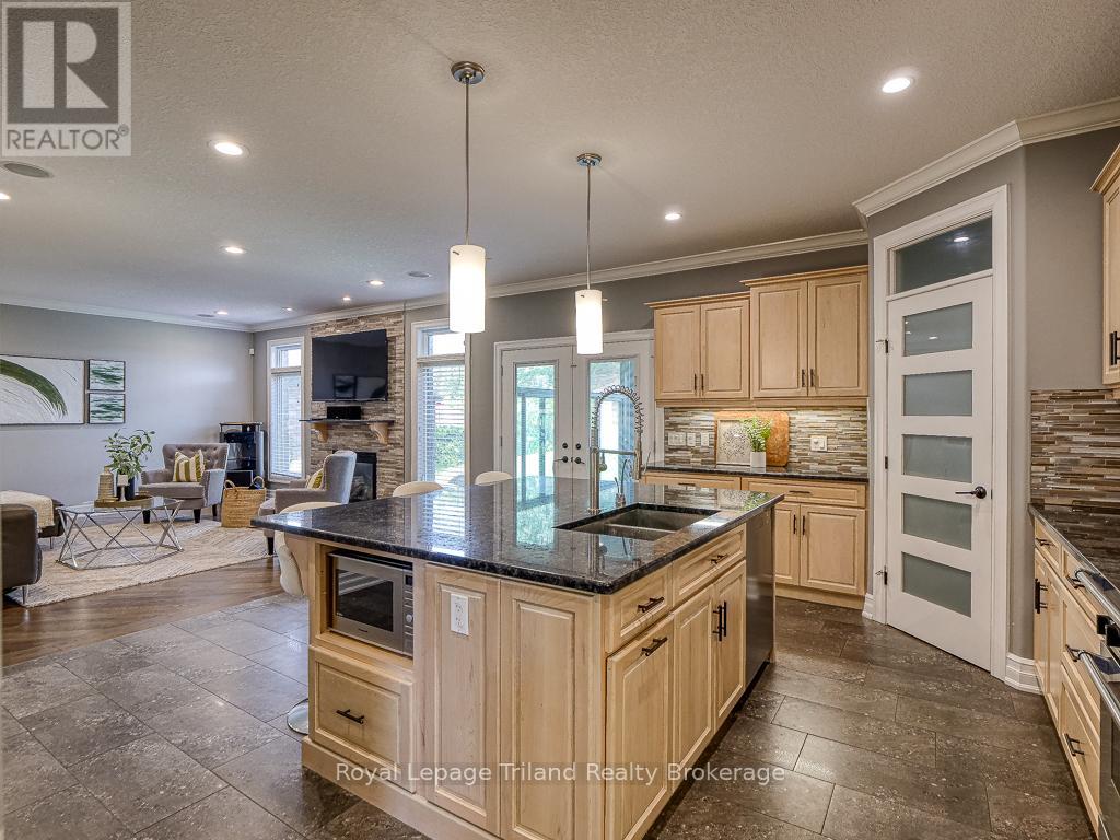20 Sloan Drive, Zorra (Thamesford), Ontario  N0M 2M0 - Photo 13 - X12030023