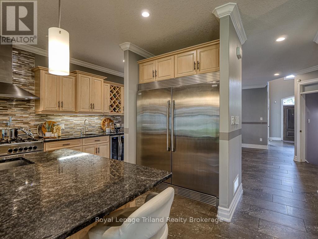 20 Sloan Drive, Zorra (Thamesford), Ontario  N0M 2M0 - Photo 14 - X12030023