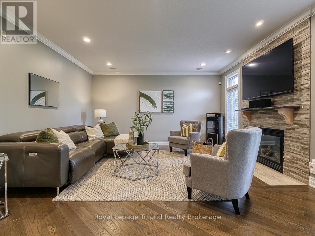 20 Sloan Drive, Zorra (Thamesford), Ontario  N0M 2M0 - Photo 21 - X12030023
