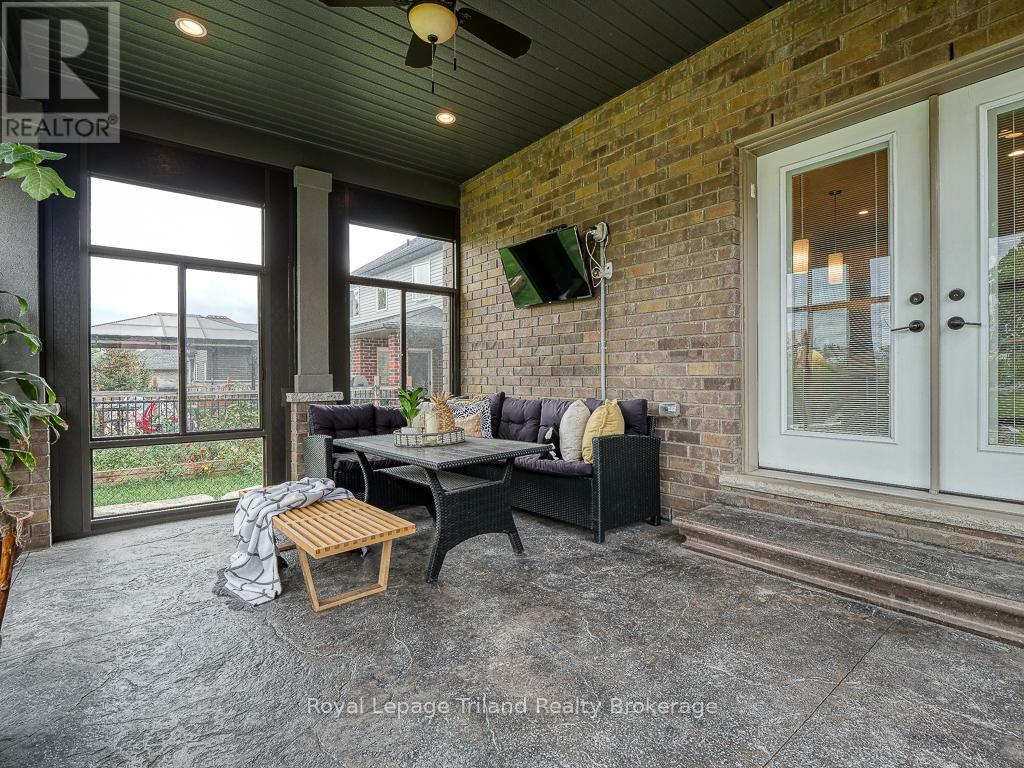 20 Sloan Drive, Zorra (Thamesford), Ontario  N0M 2M0 - Photo 24 - X12030023