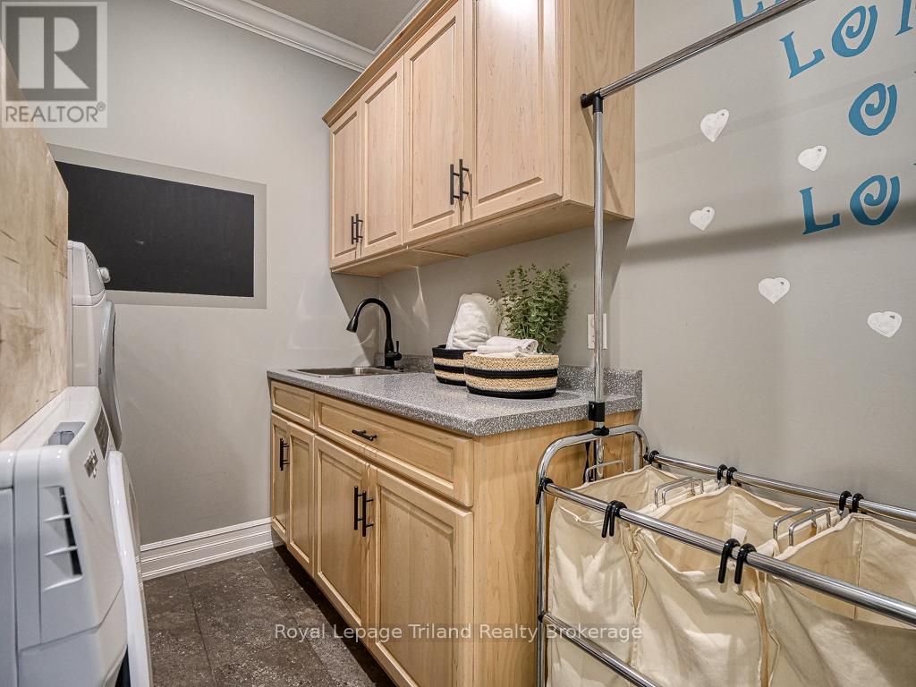 20 Sloan Drive, Zorra (Thamesford), Ontario  N0M 2M0 - Photo 28 - X12030023