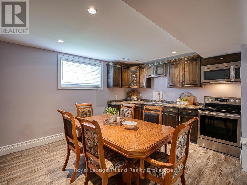 20 Sloan Drive, Zorra (Thamesford), Ontario  N0M 2M0 - Photo 29 - X12030023