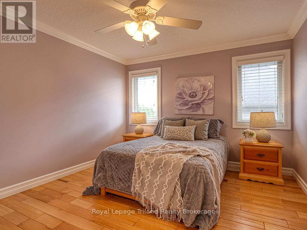 20 Sloan Drive, Zorra (Thamesford), Ontario  N0M 2M0 - Photo 40 - X12030023