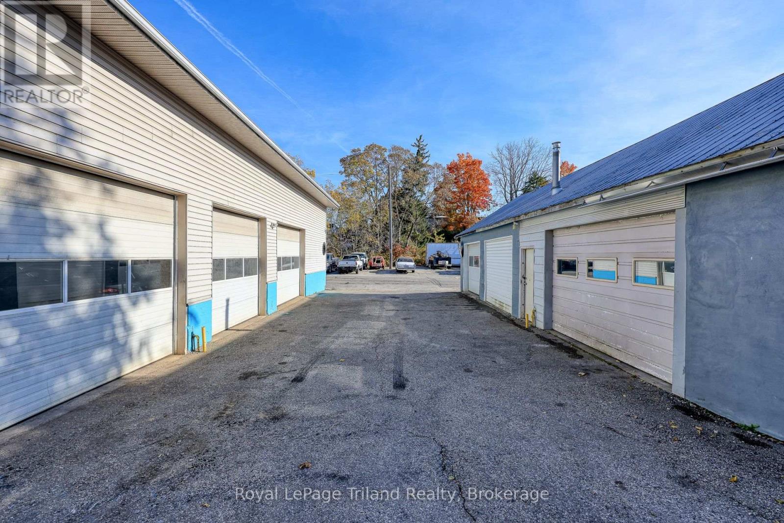 22 Charles Street East Street E, Ingersoll (Ingersoll - South), Ontario  N5C 1J4 - Photo 6 - X12098201