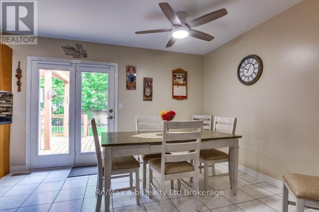 25 Pembers Pass, Woodstock (Woodstock - South), Ontario  N4S 8Z5 - Photo 14 - X12149088