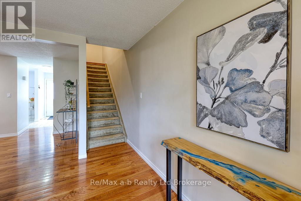 3 - 478 Springbank Avenue N, Woodstock (Woodstock - North), Ontario  N4T 1K7 - Photo 15 - X12150309