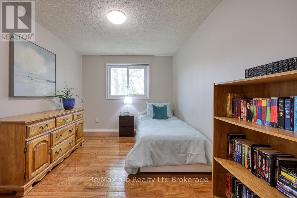 3 - 478 Springbank Avenue N, Woodstock (Woodstock - North), Ontario  N4T 1K7 - Photo 21 - X12150309