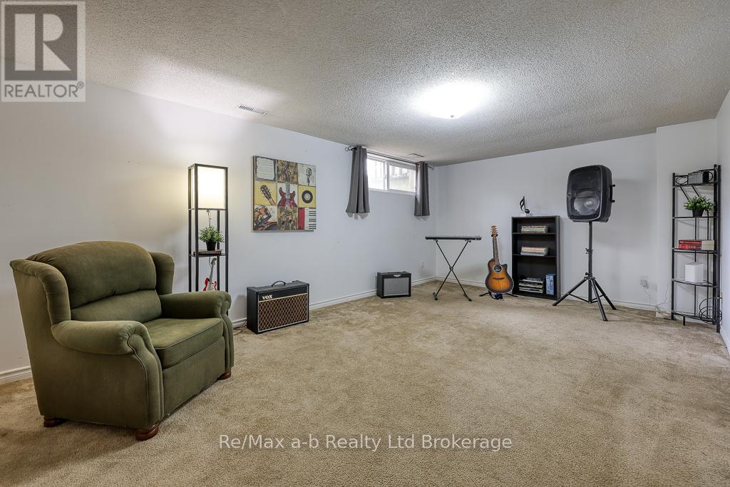 3 - 478 Springbank Avenue N, Woodstock (Woodstock - North), Ontario  N4T 1K7 - Photo 33 - X12150309