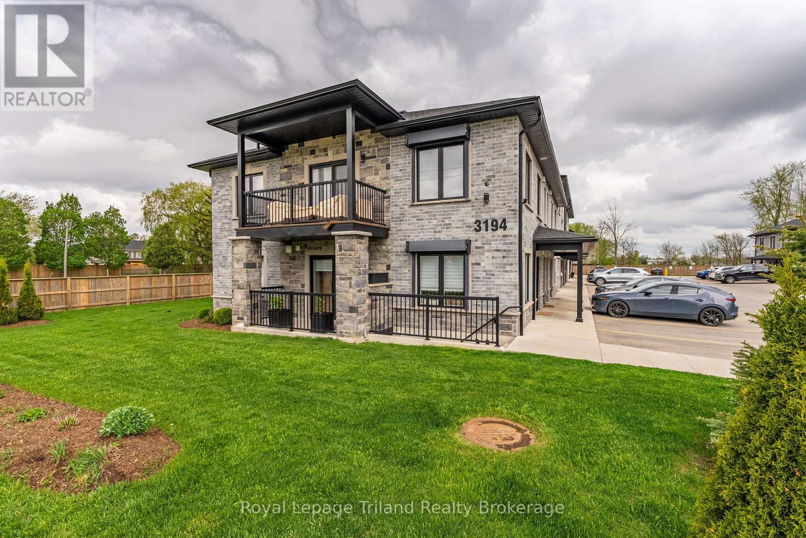 12 - 3194 Vivian Line 37 Line, Stratford, Ontario  N5A 0J8 - Photo 1 - X12151611