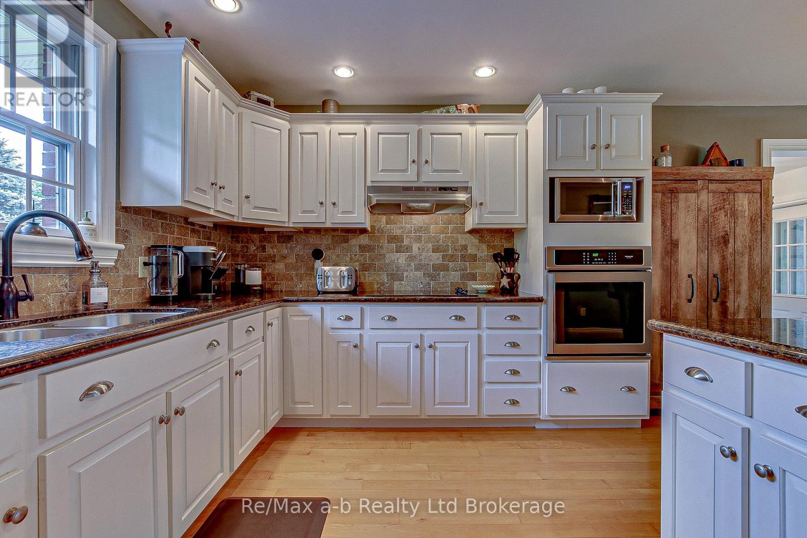 81 Windham 9 Road, Norfolk (La Salette), Ontario  N0E 1H0 - Photo 18 - X12151720