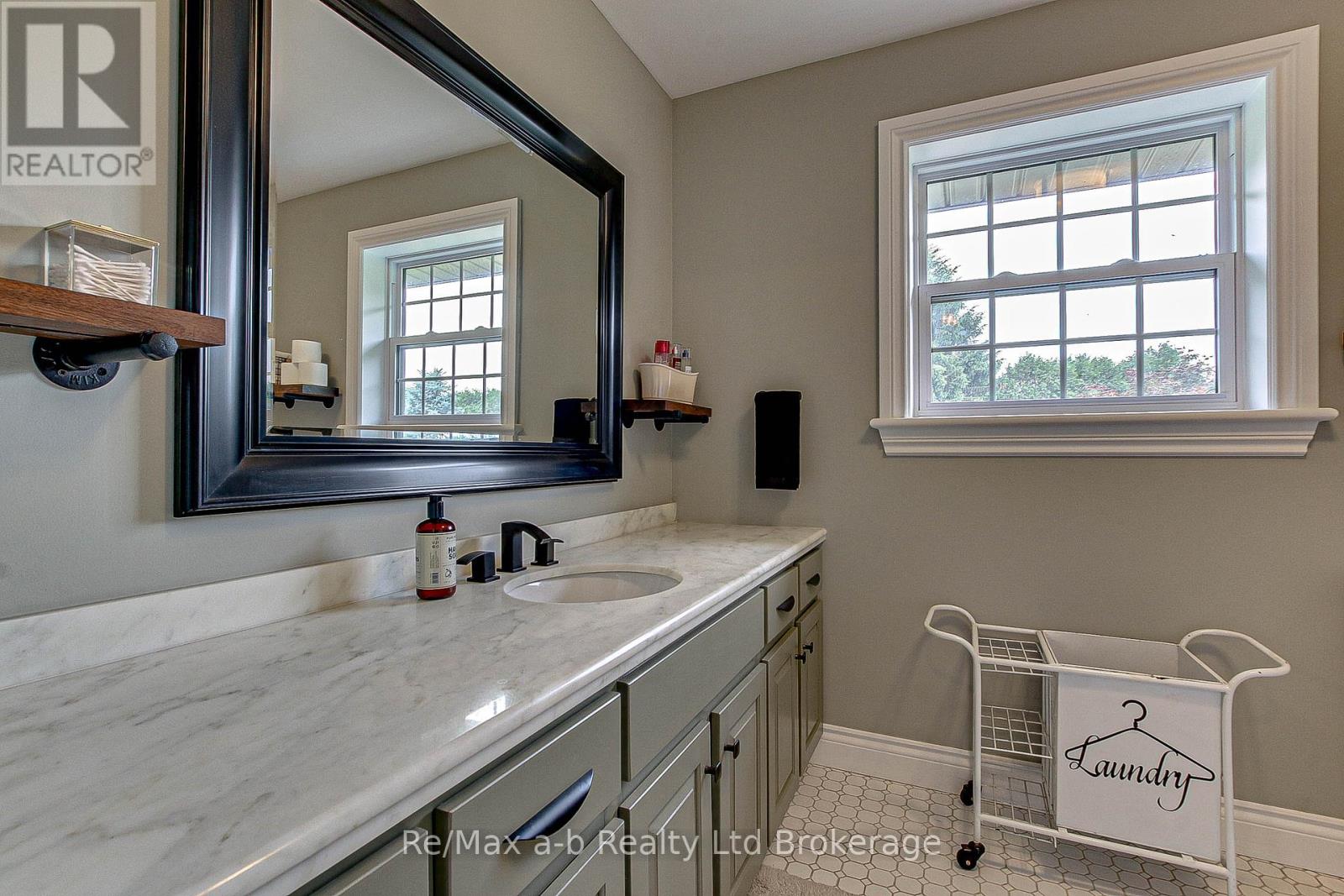 81 Windham 9 Road, Norfolk (La Salette), Ontario  N0E 1H0 - Photo 28 - X12151720
