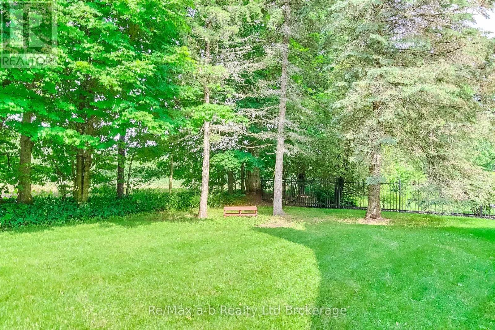81 Windham 9 Road, Norfolk (La Salette), Ontario  N0E 1H0 - Photo 4 - X12151720