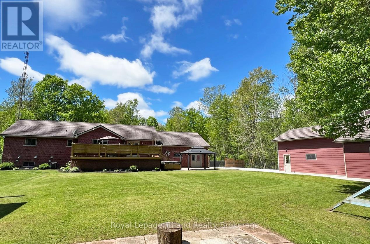 1980 West Quarter Line Road, Norfolk (Langton), Ontario  N0E 1G0 - Photo 28 - X12152251