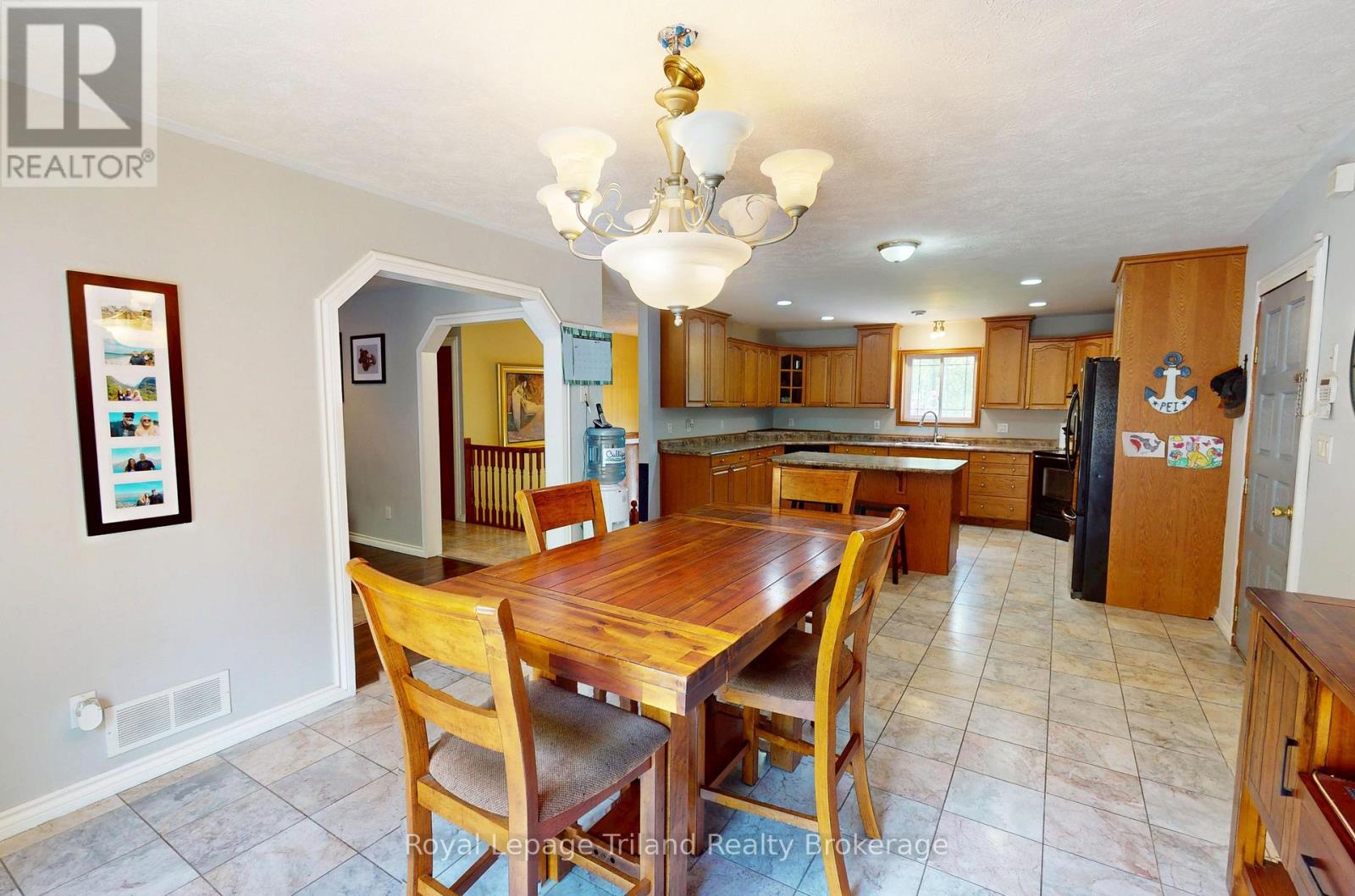 1980 West Quarter Line Road, Norfolk (Langton), Ontario  N0E 1G0 - Photo 6 - X12152251