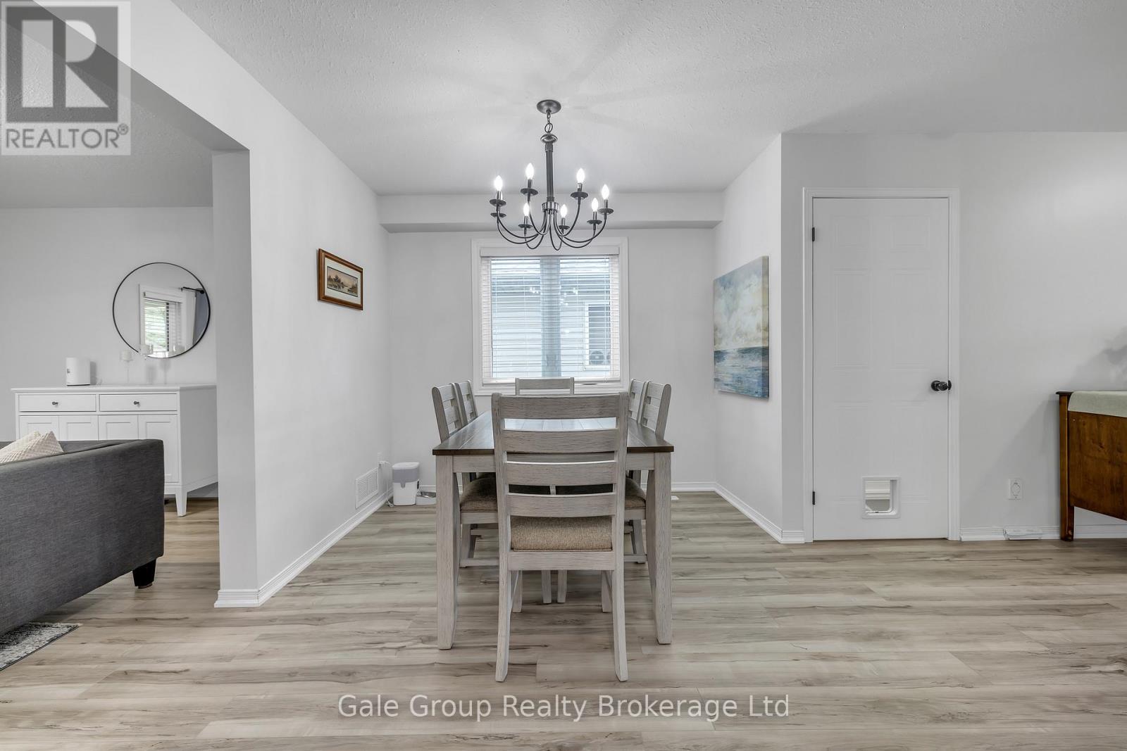 15 Crusoe Place, Ingersoll (Ingersoll - North), Ontario  N5C 4G2 - Photo 8 - X12152947