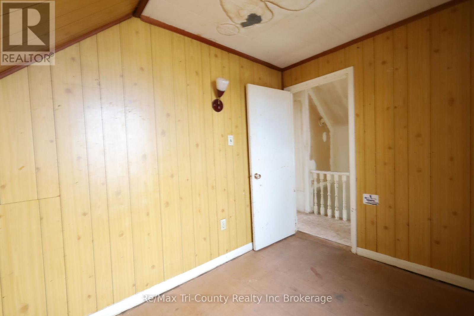 49 Rosemont Avenue, Hamilton (Stipley), Ontario  L8L 2M4 - Photo 14 - X12153641