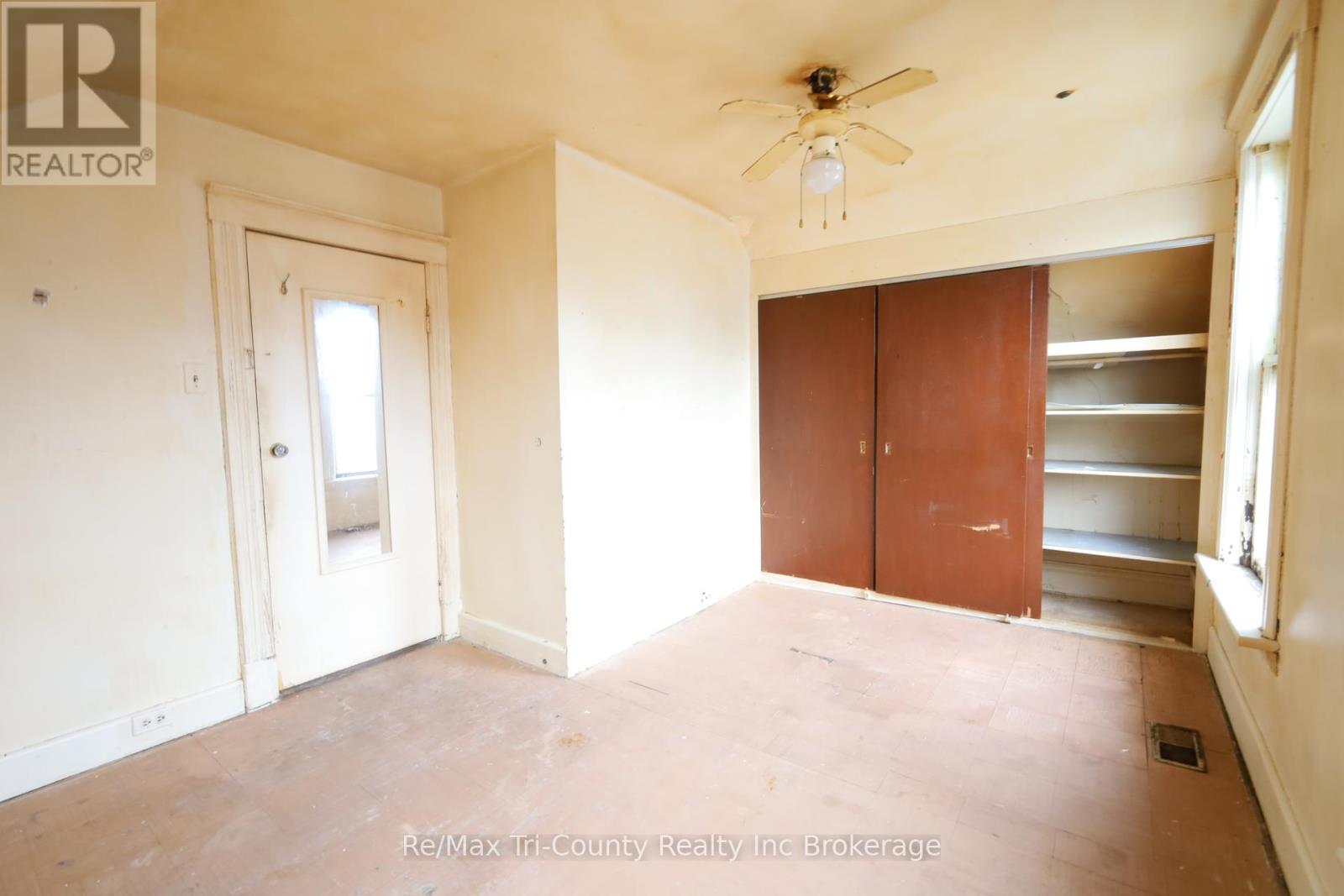49 Rosemont Avenue, Hamilton (Stipley), Ontario  L8L 2M4 - Photo 15 - X12153641