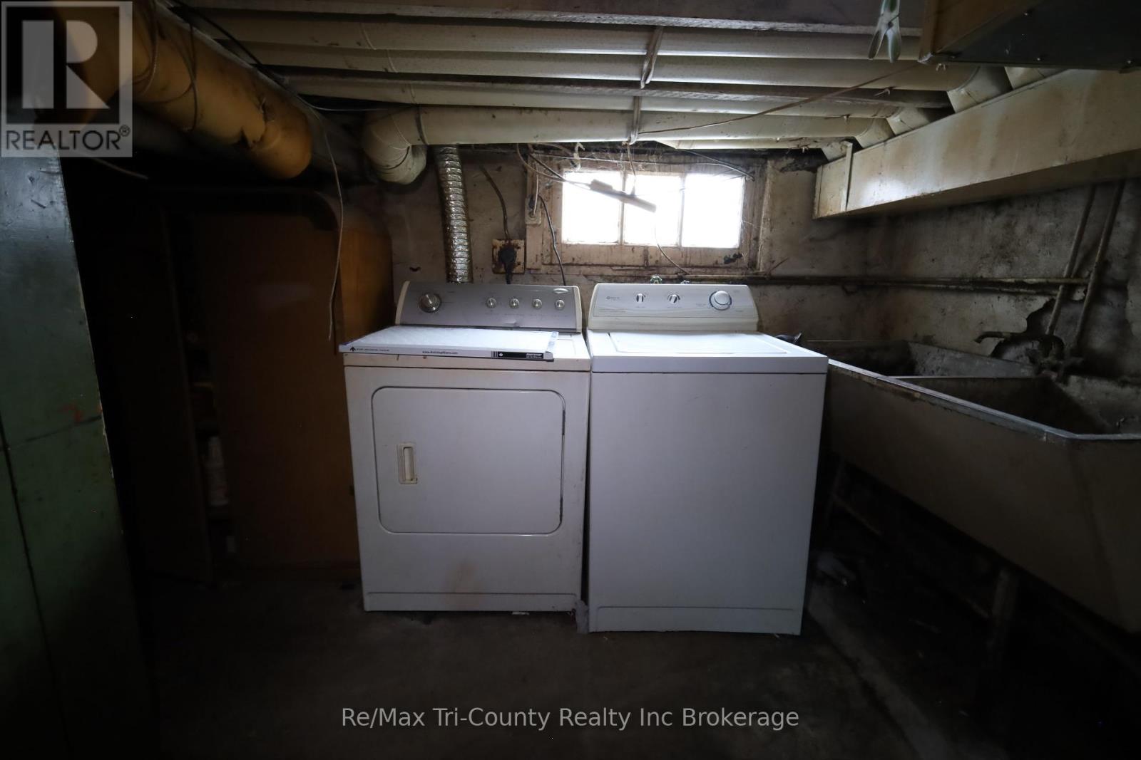 49 Rosemont Avenue, Hamilton (Stipley), Ontario  L8L 2M4 - Photo 22 - X12153641
