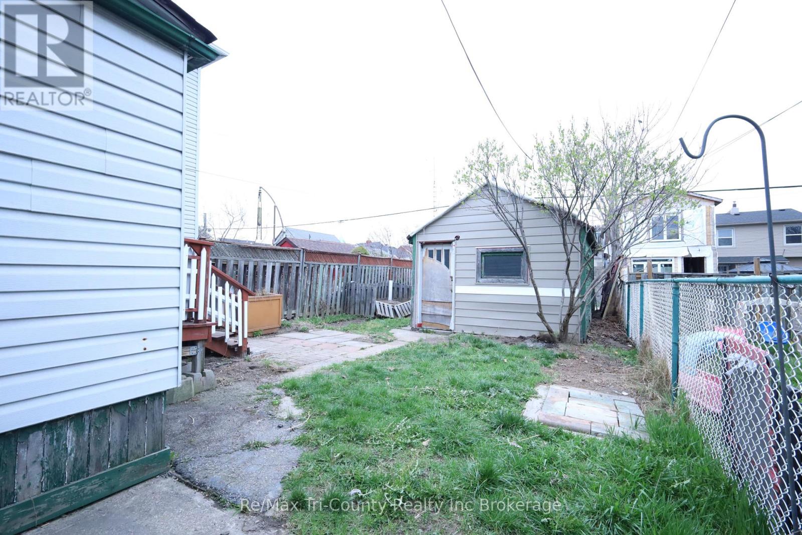 49 Rosemont Avenue, Hamilton (Stipley), Ontario  L8L 2M4 - Photo 26 - X12153641