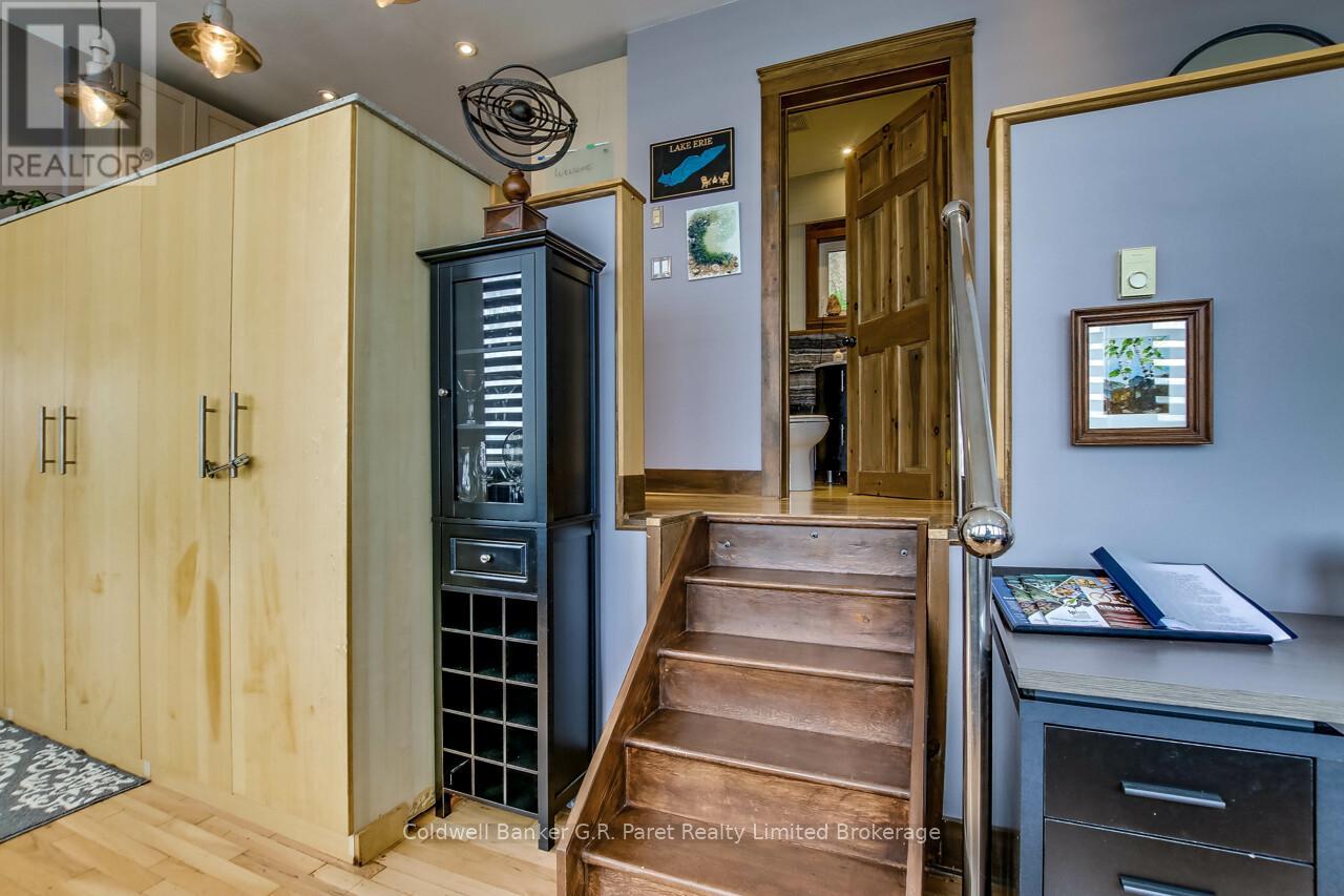 61 Bluewater Avenue, Norfolk (Booth's Harbour), Ontario  N0E 1P0 - Photo 14 - X12163159