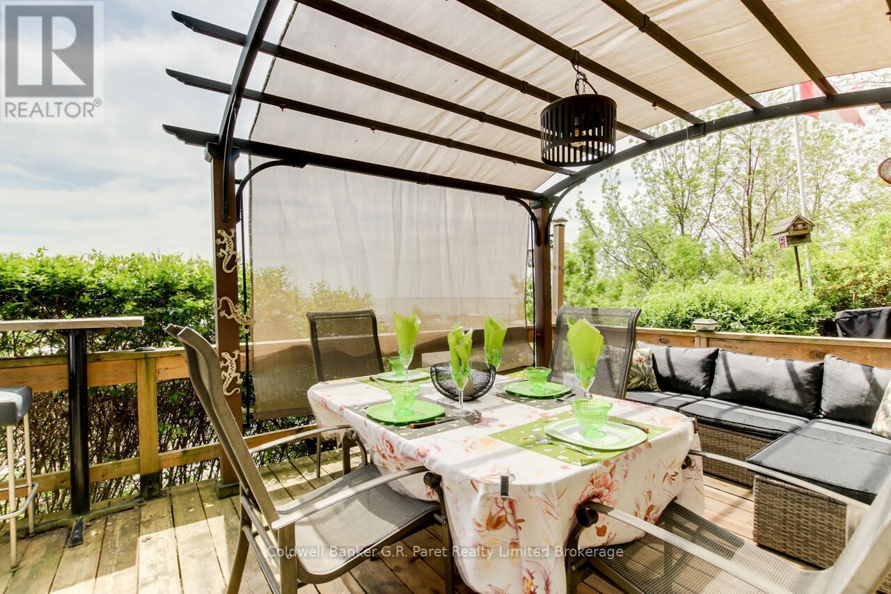 61 Bluewater Avenue, Norfolk (Booth's Harbour), Ontario  N0E 1P0 - Photo 8 - X12163159