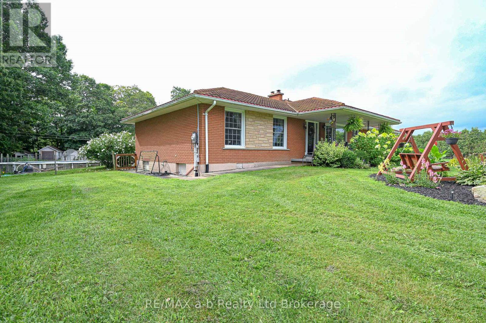 244 11th Concession Road, Norfolk, Ontario  N0E 1G0 - Photo 3 - X12206051