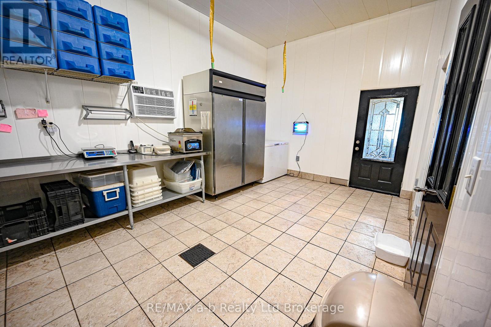 244 11th Concession Road, Norfolk, Ontario  N0E 1G0 - Photo 34 - X12206051