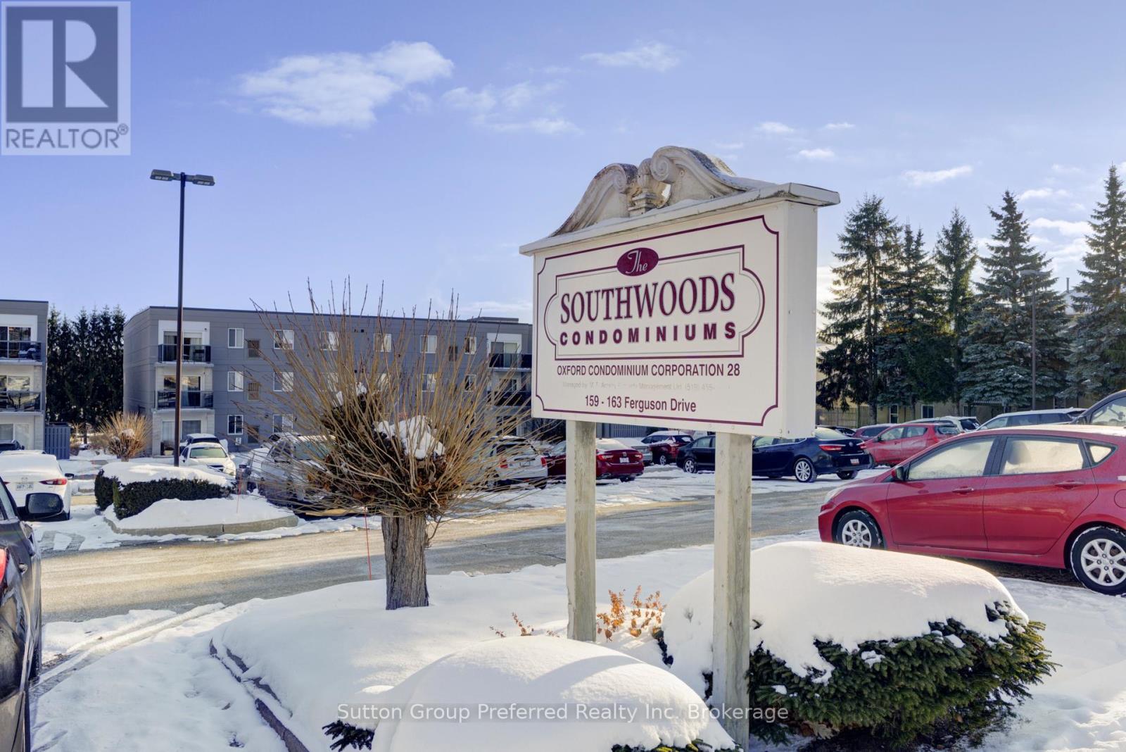 102 - 163 Ferguson Avenue, Woodstock (Woodstock - South), Ontario  N4V 1B1 - Photo 3 - X12276813