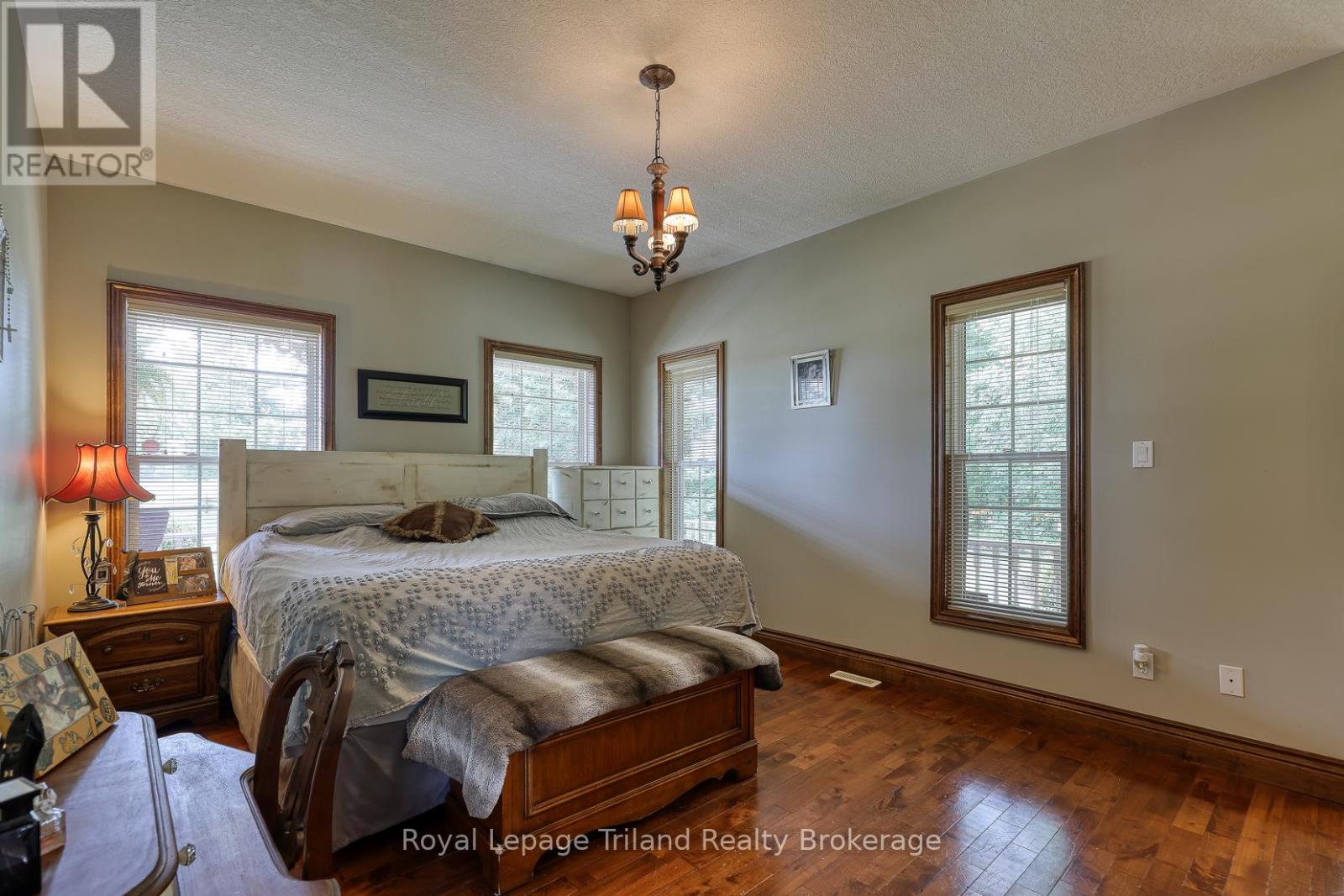 537 Plowman's Line, Norfolk, Ontario  N4G 4G9 - Photo 18 - X12282185