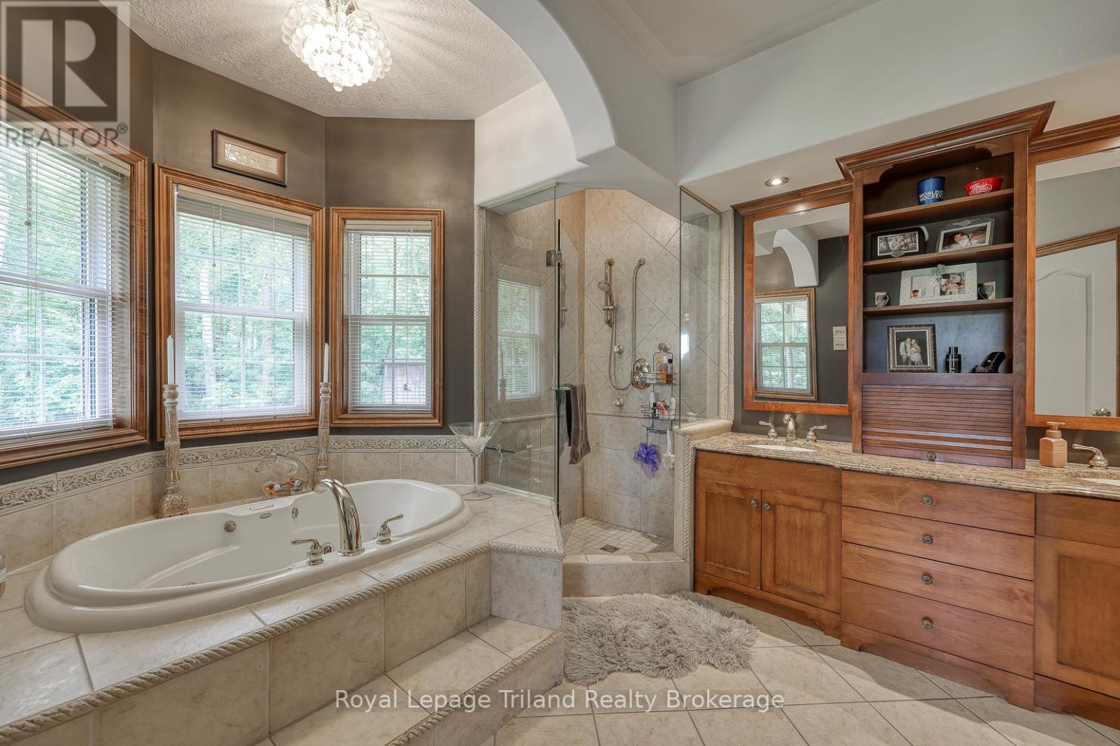 537 Plowman's Line, Norfolk, Ontario  N4G 4G9 - Photo 19 - X12282185