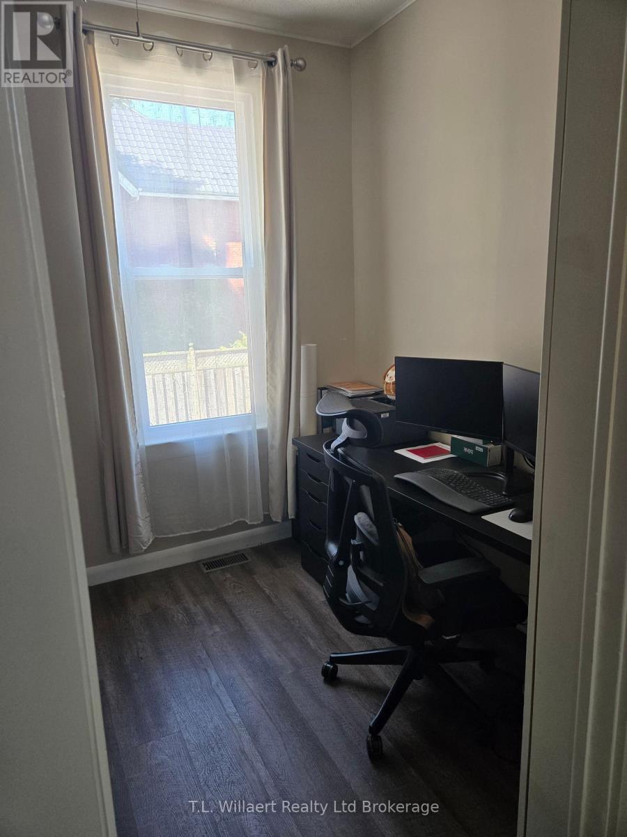 14 Rutherford Avenue, Aylmer, Ontario  N5H 2N6 - Photo 14 - X12307620