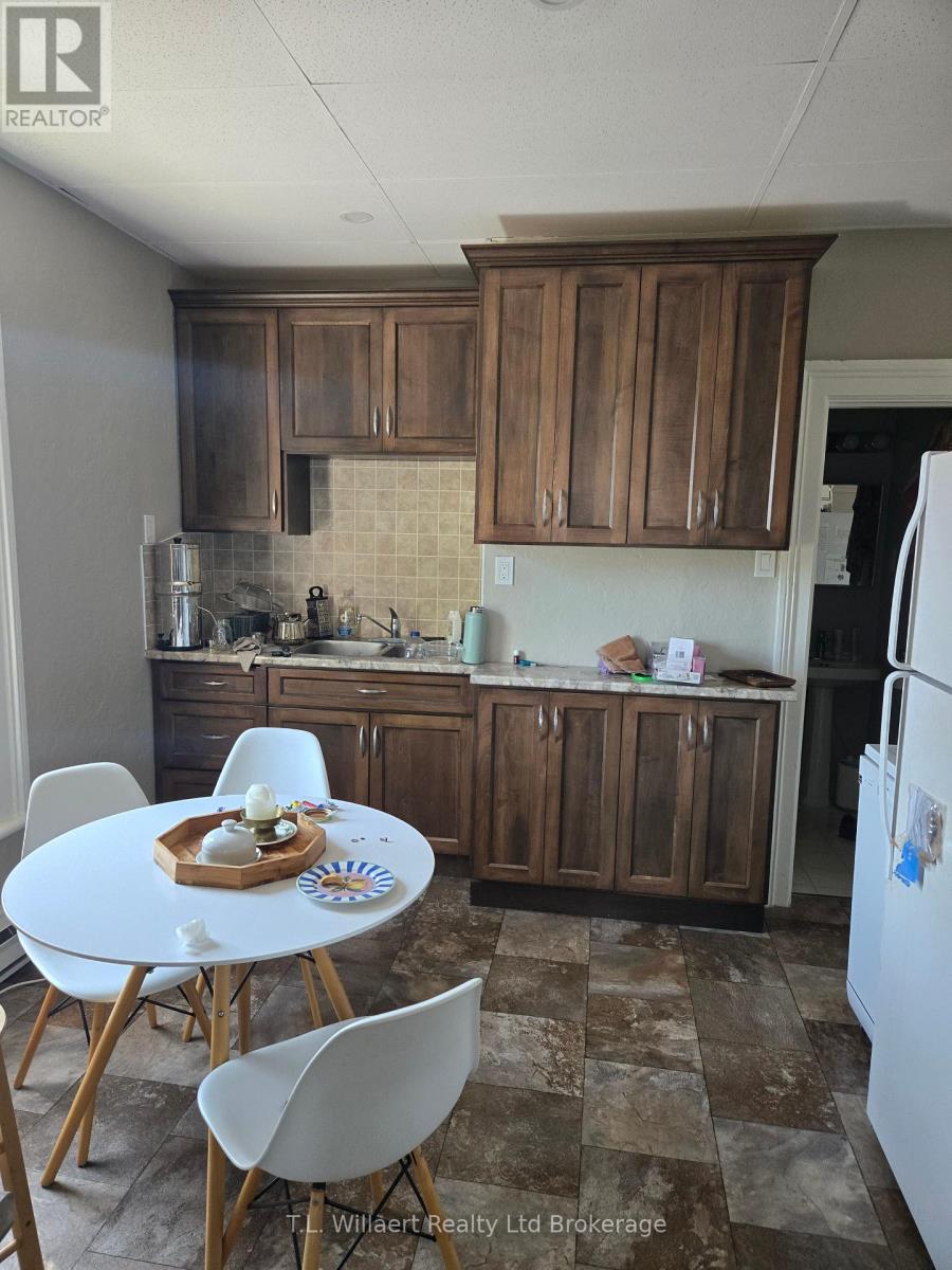 14 Rutherford Avenue, Aylmer, Ontario  N5H 2N6 - Photo 16 - X12307620