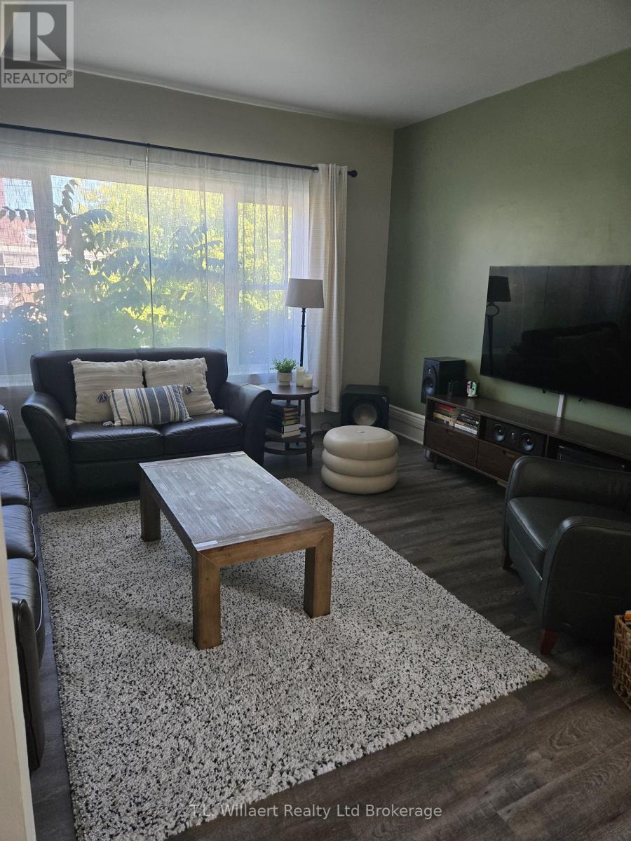 14 Rutherford Avenue, Aylmer, Ontario  N5H 2N6 - Photo 4 - X12307620