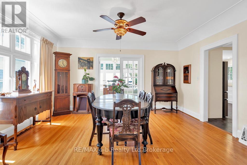 347 Broadway Street, Tillsonburg, Ontario  N4G 3S4 - Photo 11 - X12314791