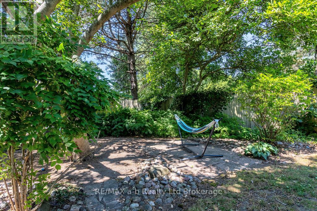 347 Broadway Street, Tillsonburg, Ontario  N4G 3S4 - Photo 31 - X12314791