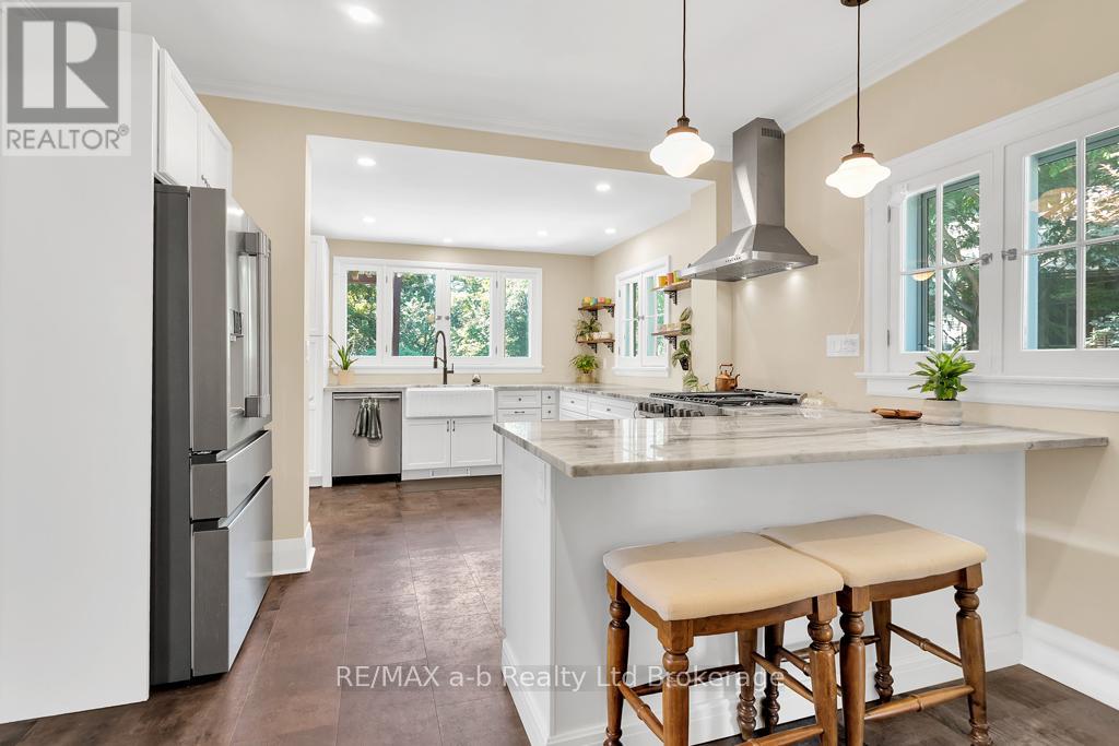 347 Broadway Street, Tillsonburg, Ontario  N4G 3S4 - Photo 7 - X12314791