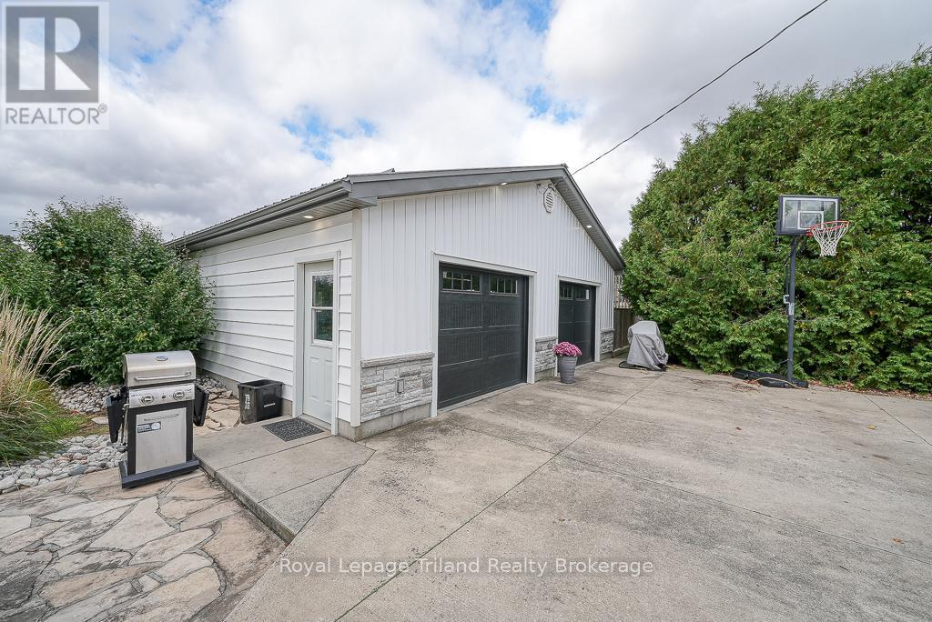 3811 Highway 59, Norfolk, Ontario  N0J 1E0 - Photo 36 - X12318262