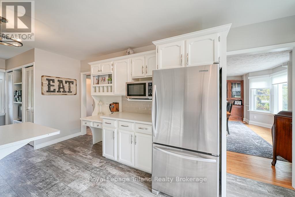 3811 Highway 59, Norfolk, Ontario  N0J 1E0 - Photo 9 - X12318262