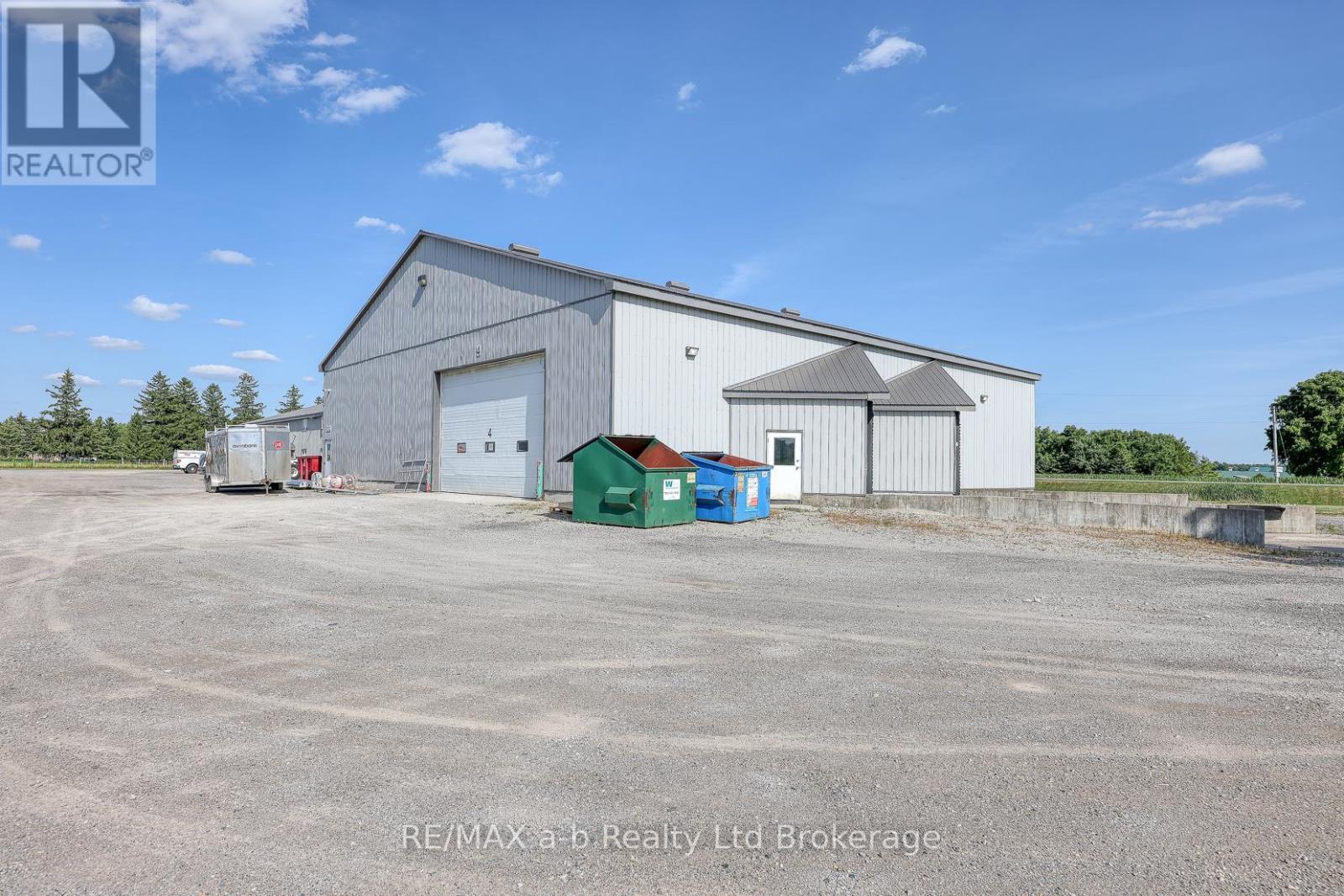 15456 Elginfield Road, Lucan Biddulph, Ontario  N0M 1V0 - Photo 6 - X12321562