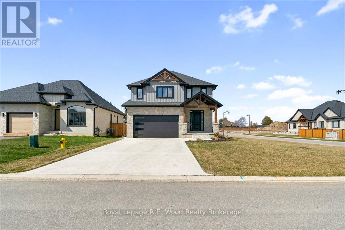 39 Herb Street, Norwich (Norwich Town), Ontario  N0J 1P0 - Photo 2 - X12323986