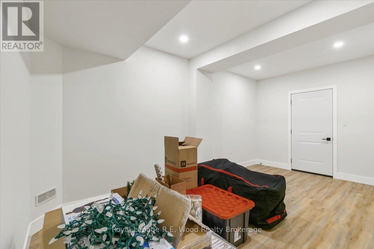 39 Herb Street, Norwich (Norwich Town), Ontario  N0J 1P0 - Photo 34 - X12323986